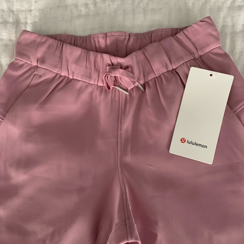 On the Fly Jogger *Woven